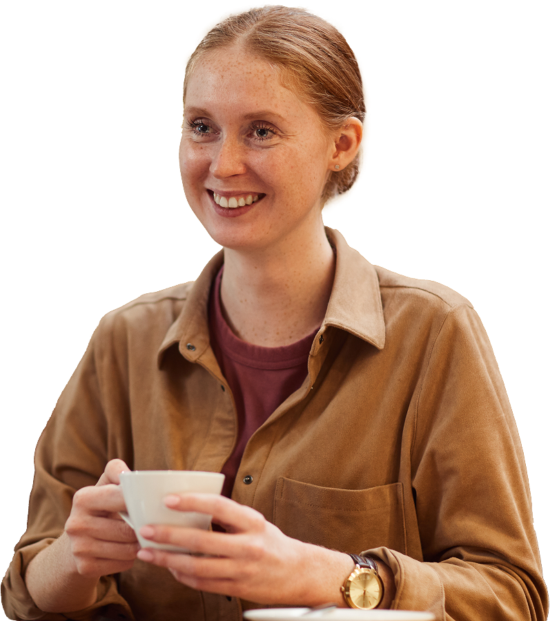 Femme en train de boire du café